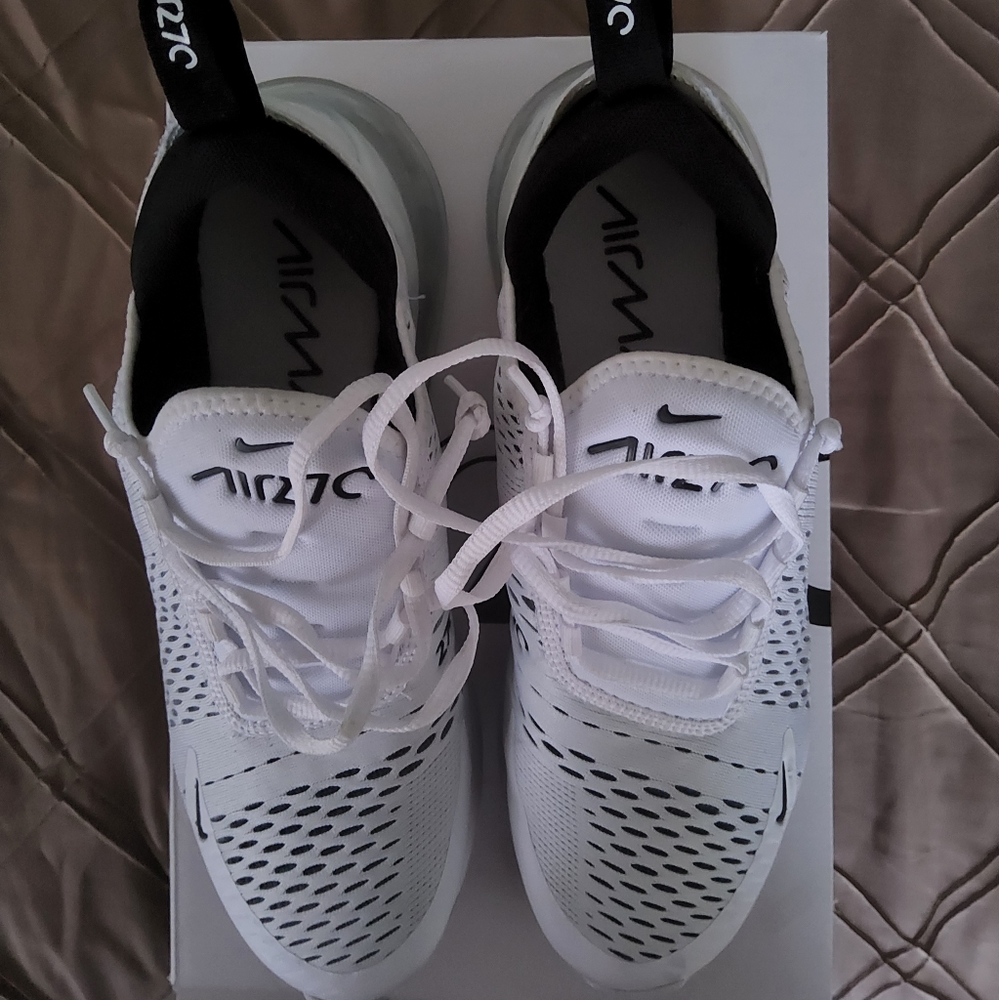Women's Nike Air Max 270